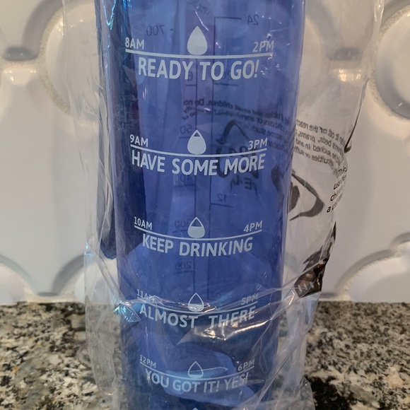 24 oz Motivational Water Bottle - Picture 2 of 8